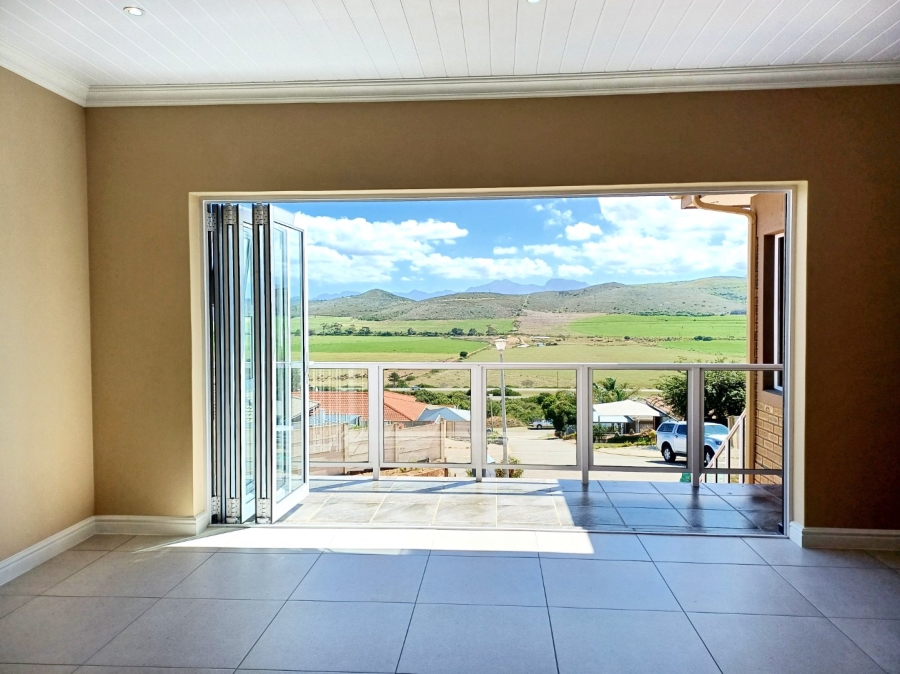 3 Bedroom Property for Sale in Reebok Western Cape